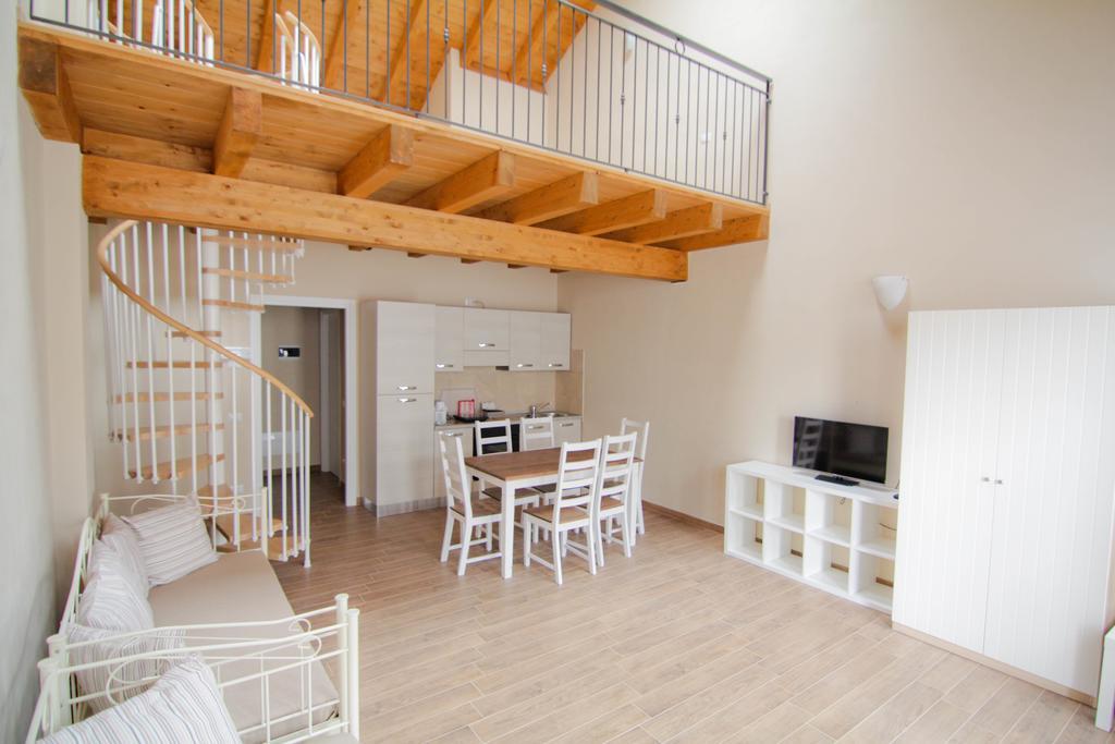 Agriturismo Cascina Della Fontana Lodi Cameră foto