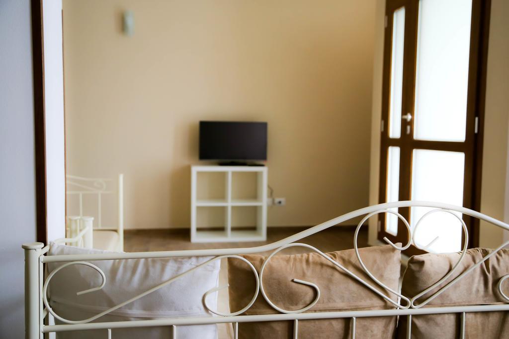Agriturismo Cascina Della Fontana Lodi Cameră foto