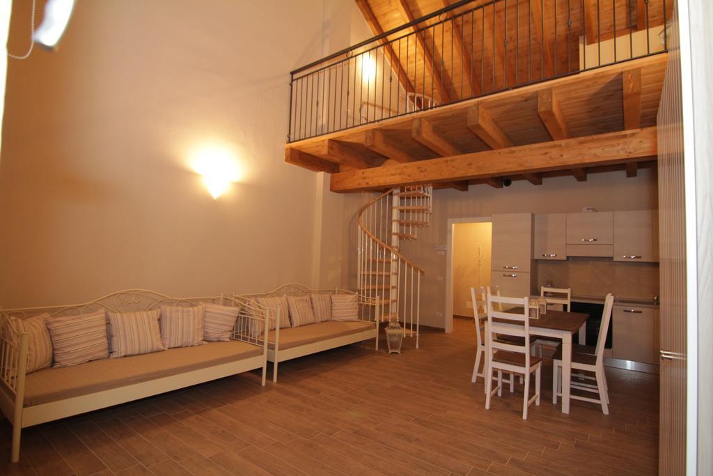 Agriturismo Cascina Della Fontana Lodi Cameră foto